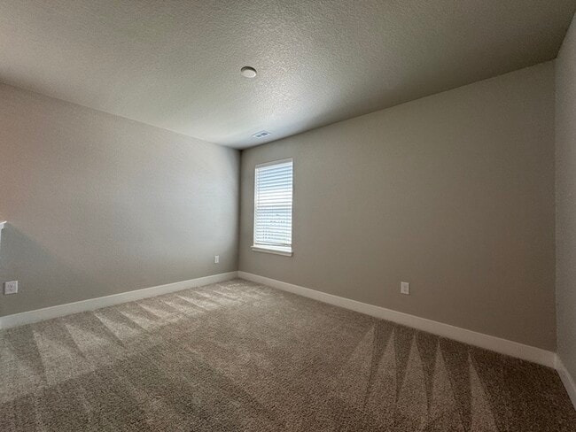 Building Photo - 13427 Broad Wing Dr