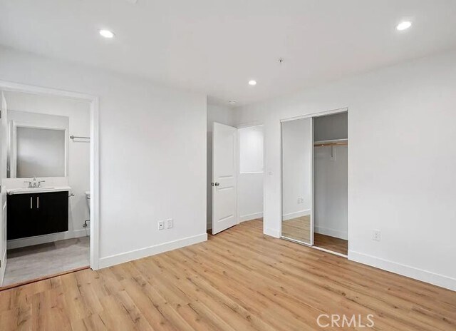 Building Photo - 10422 Graham Ave