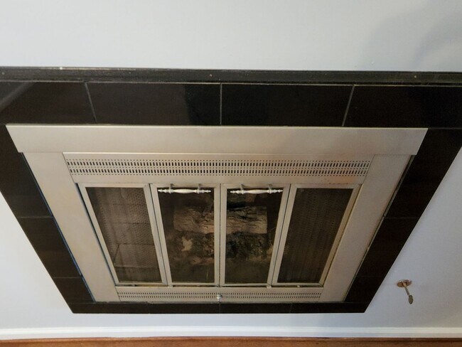 Building Photo - 2831GOOSECREEKRD