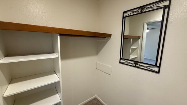 Building Photo - Spunky 3 bedroom 2.5 bath condo near JBER ...