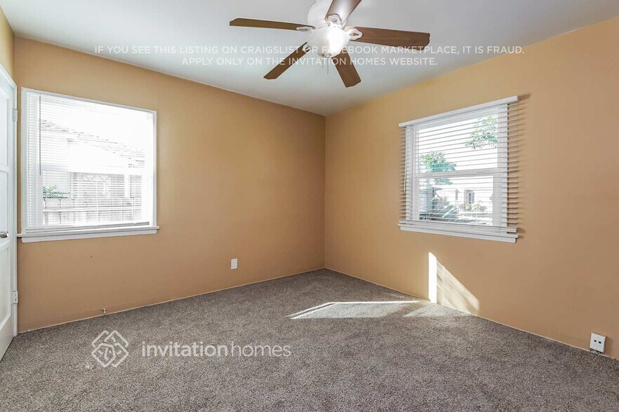 Building Photo - 1530 W 154th Pl