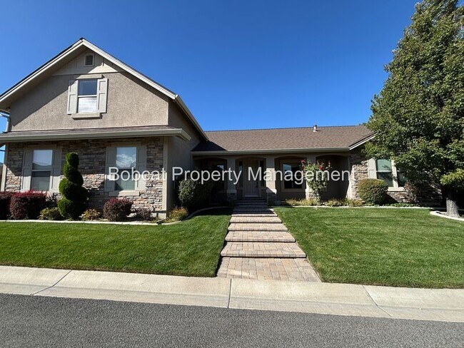 Building Photo - 1360 Turner Ct