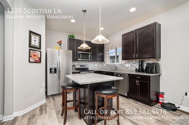 Building Photo - 1339 Scottish Ln