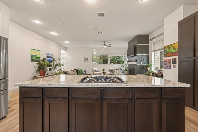 Building Photo - 1620 McDonald St