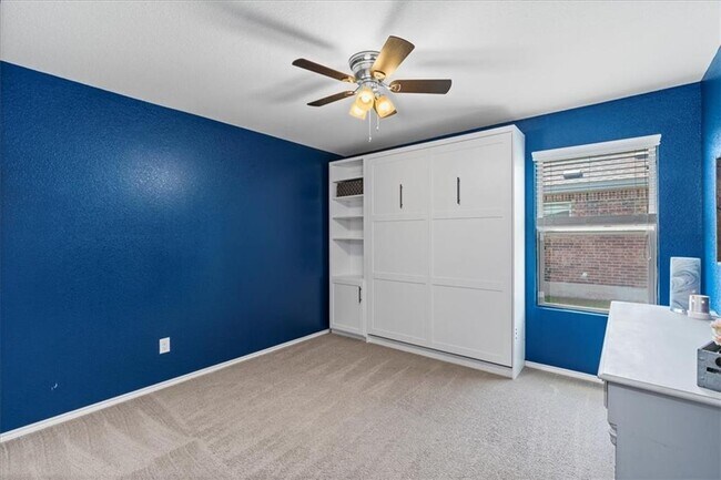 Building Photo - 1104 Hillrose Dr