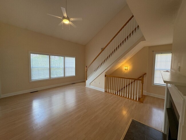 Building Photo - 630 Oak Tree Blvd NW