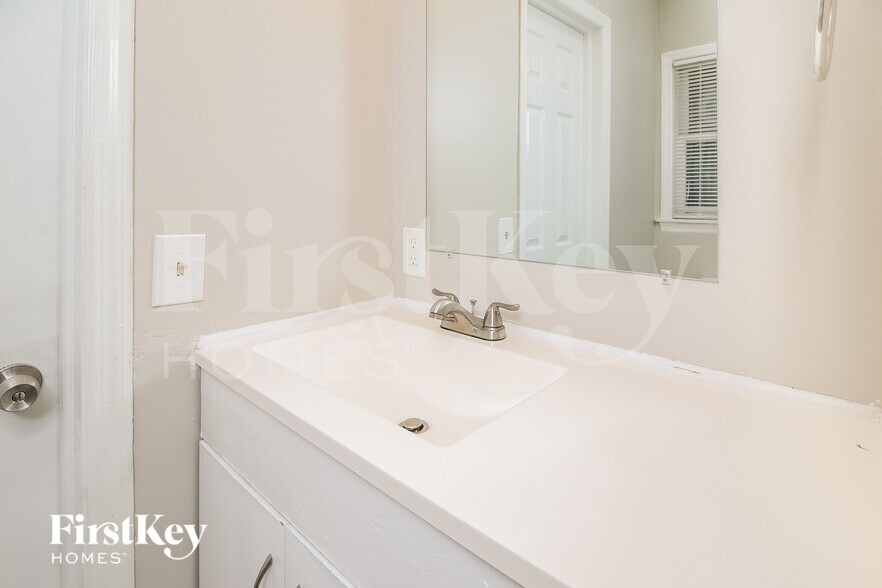 Building Photo - 1470 Mountain View Cir NW