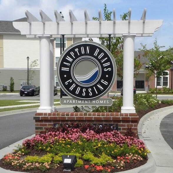 Hampton Roads Crossing 2019 Barclay Pl Suffolk VA 23435 Apartment