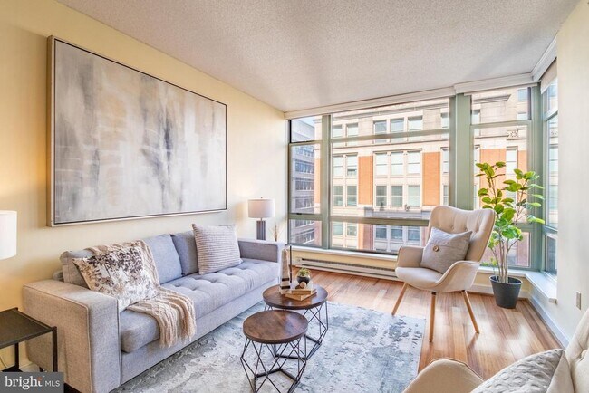 Primary Photo - 1150 K St NW