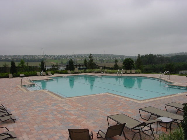 Building Photo - 5/3.5 Balboa Blvd~Verde Ridge~Large & Lovely!