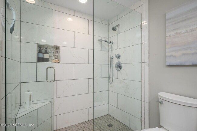 Building Photo - 3106 Harbor Dr
