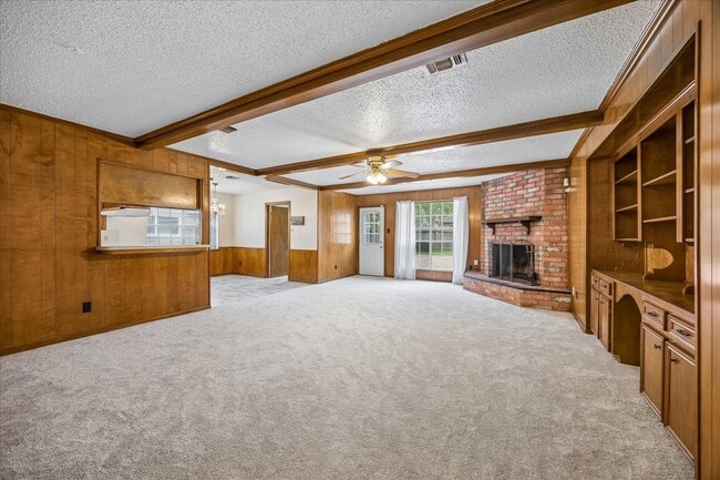 Building Photo - 11926 Waldemar Dr