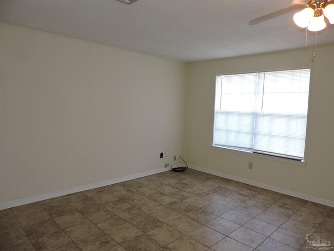 Building Photo - 7031 Redondo Dr
