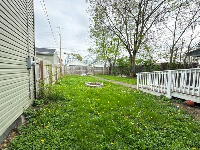 Building Photo - New Rehabbed 3BR Home Near German Village with Spacious Fenced In Yard