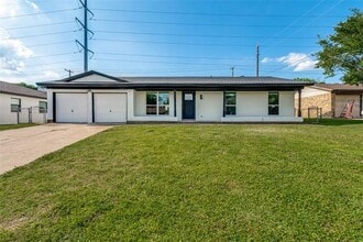 Building Photo - 1101 Spring Brook Dr