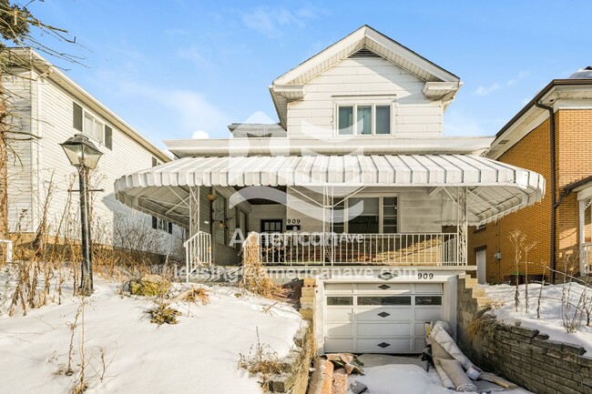 Building Photo - 909 Gaskill Ave