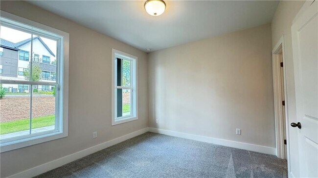 Building Photo - 2594 Alcovy Trl NE