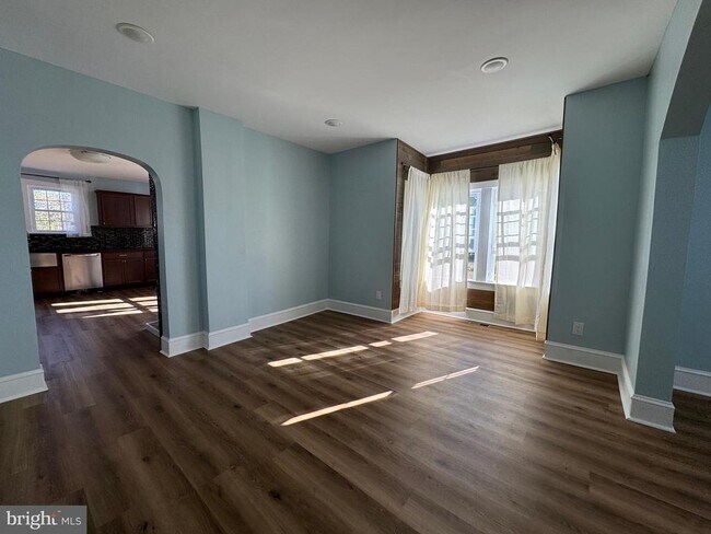 Building Photo - 208 Vineyard Rd