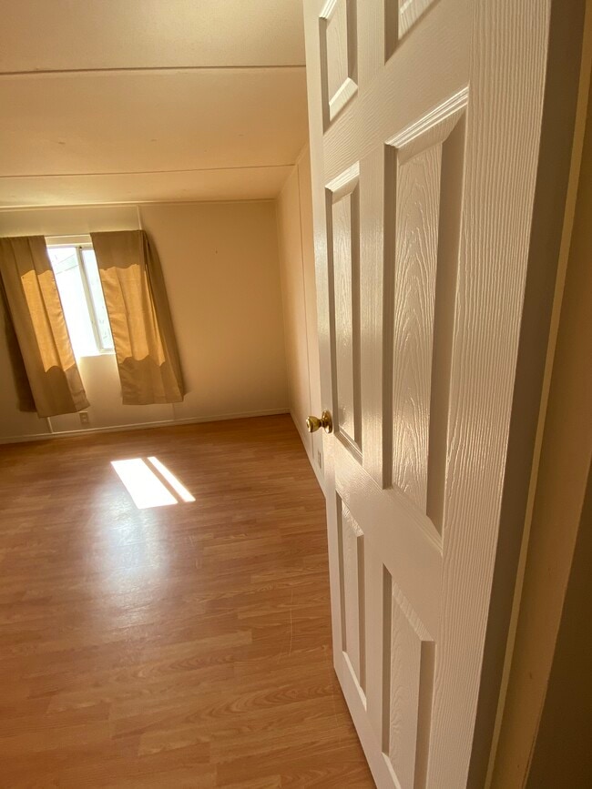 Building Photo - 200 Anderson St NW