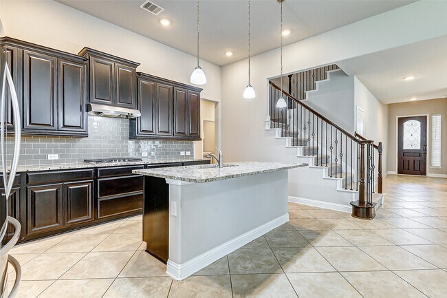 Building Photo - 19015 Blue Valley Ln