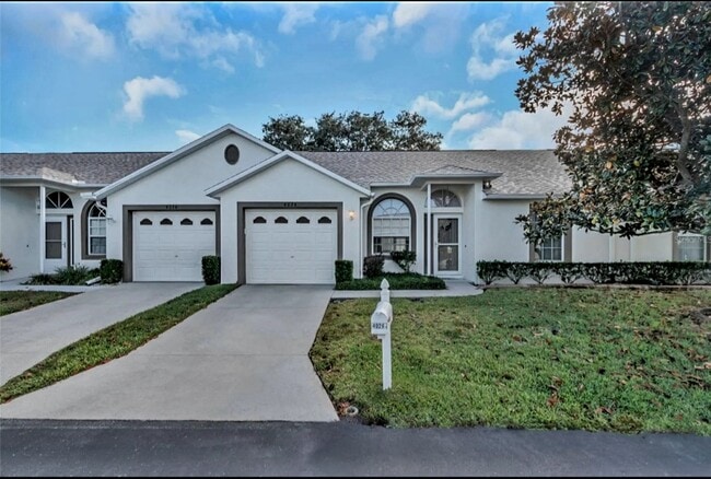 Primary Photo - 4026 Casa Del Sol Way