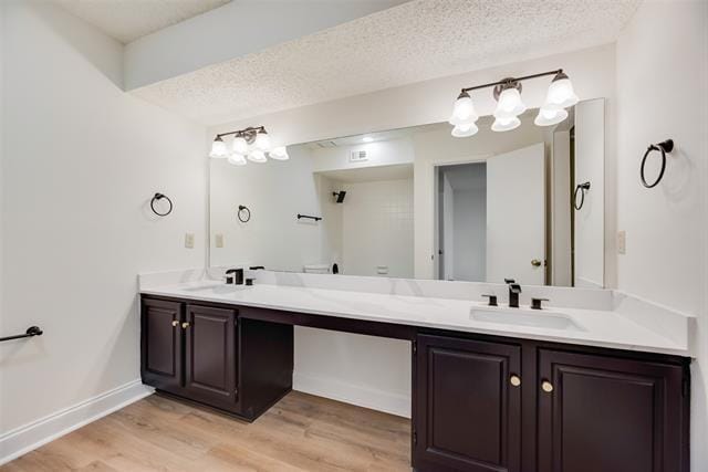Building Photo - 708 Woodbend Dr