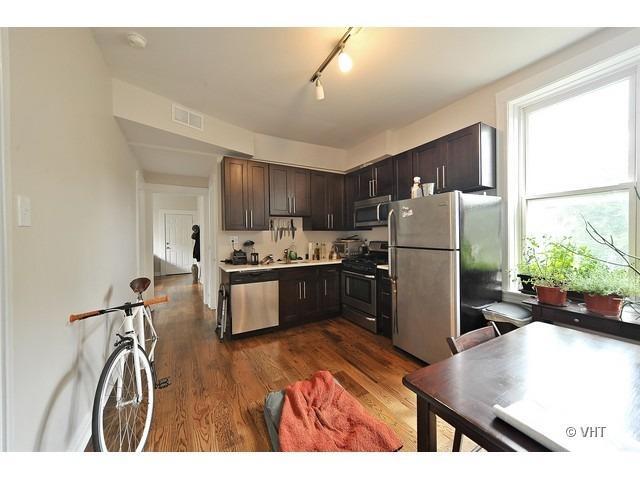 Building Photo - 2647 W Crystal St