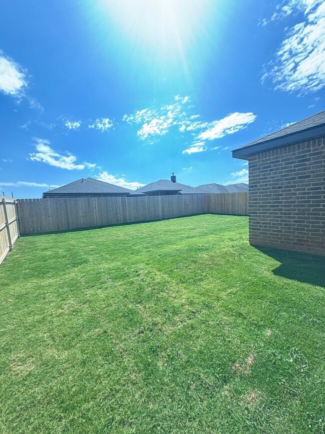 Building Photo - Welcome to Homestead!!!  LATEST PREMIER AR...