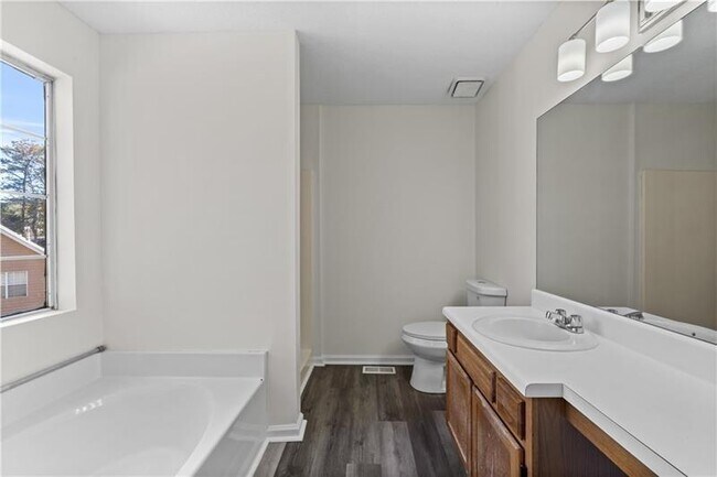 Building Photo - 5068 Furlong Way