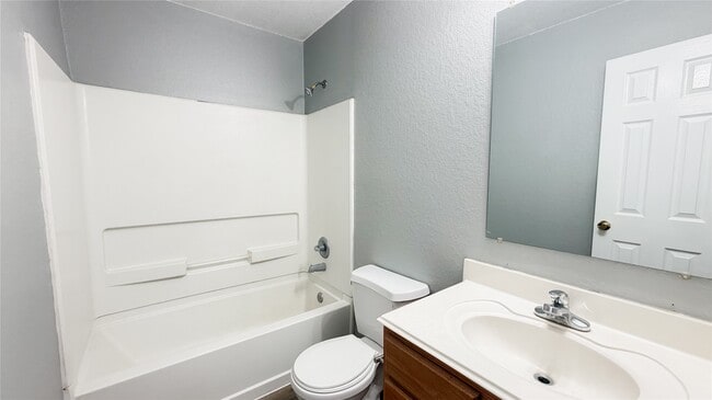 Building Photo - 22807 Sherioaks Ln