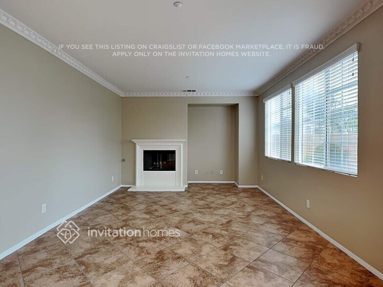 Building Photo - 7502 Sultana Ave