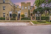 Building Photo - 2419 Victoria Gardens Ln