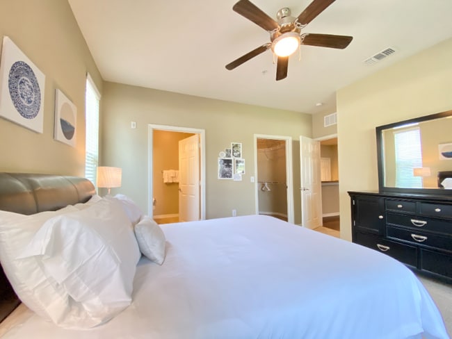 Building Photo - 2125 Sweetbroom Cir