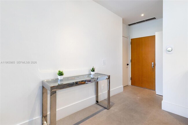 Building Photo - 21205 Yacht Club Dr