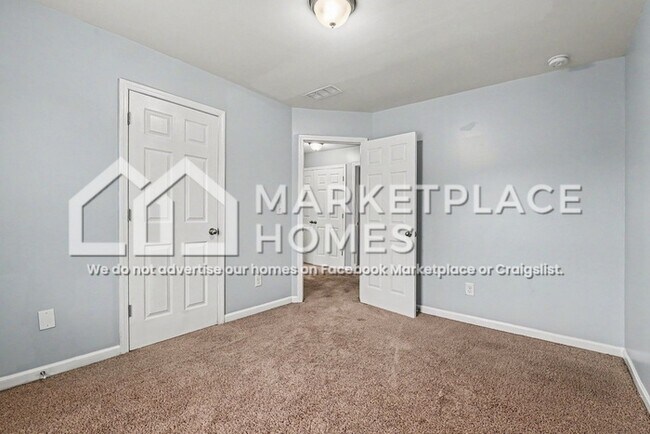 Building Photo - 5794 Westchase St