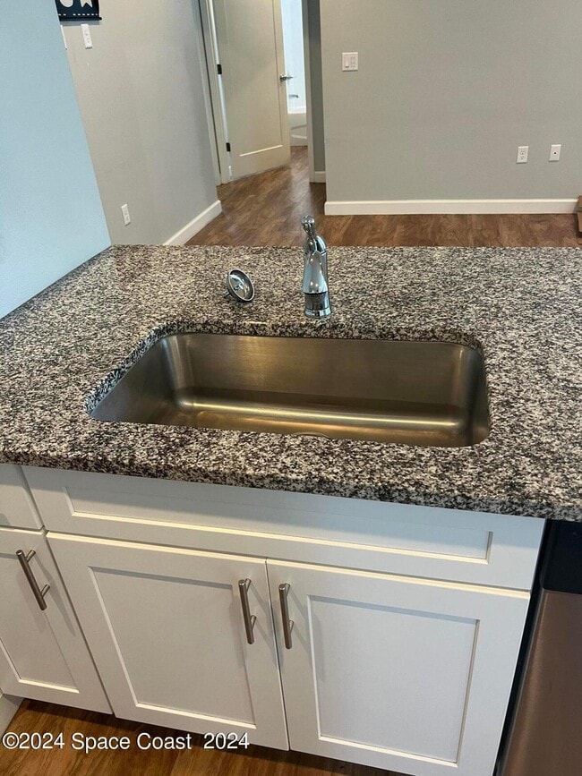 Building Photo - 1 Artemis Blvd