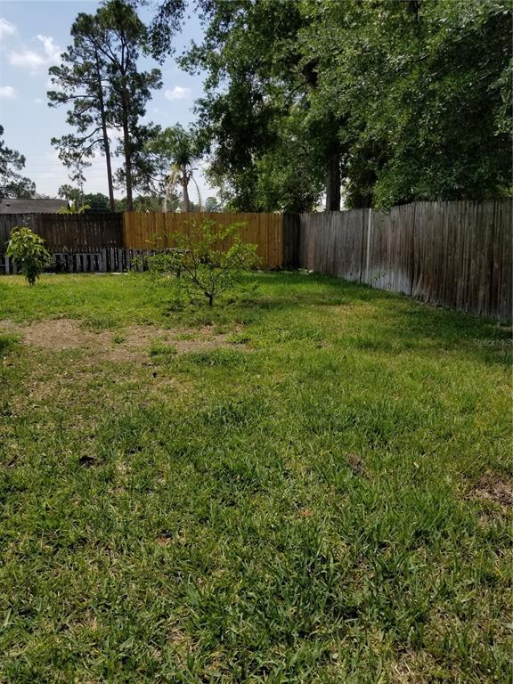 Building Photo - 1323 Sweetwood Blvd