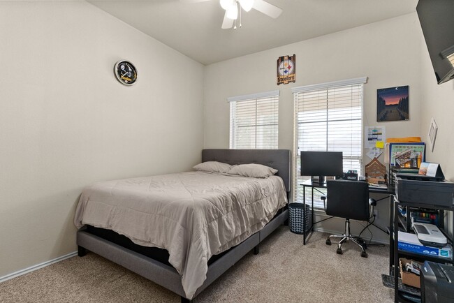 Building Photo - 5400 Birmingham Cir