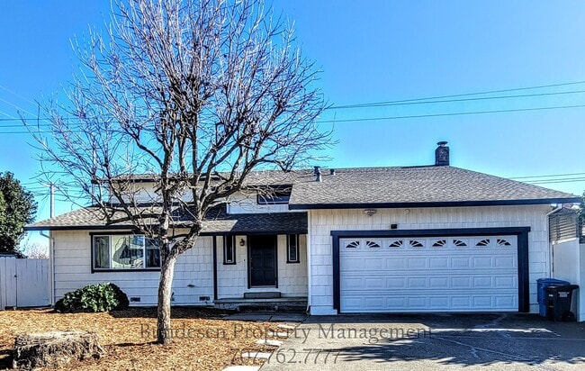 Primary Photo - 1732 Moclips Dr