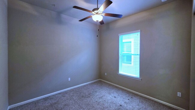 Building Photo - FOR RENT 3 bedroom 2 bath home in Arbor Gr...