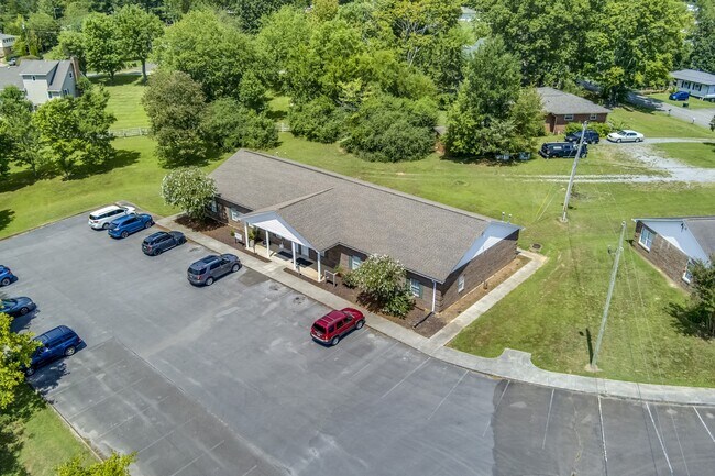 Building Photo - 305 Grady Rd