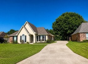 Building Photo - 24561 Fair Weather Dr