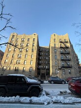 Building Photo - 50-05-50-43 43rd Ave