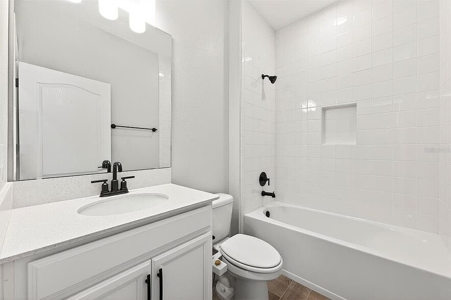 Building Photo - 606 Dogfish Ln