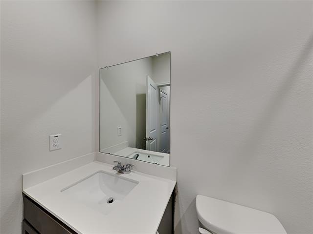 Building Photo - 713 Glover Dr