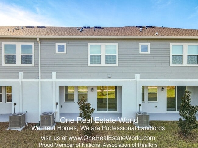 Building Photo - 2971 Maloof Dr