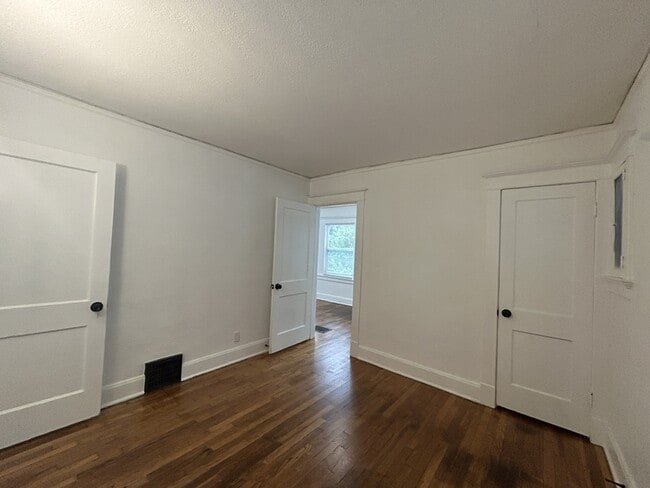 Building Photo - 4010 Bellefontaine Ave