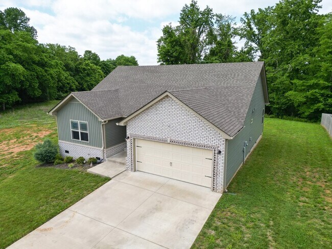 Primary Photo - 2221 Allen-Griffey Rd