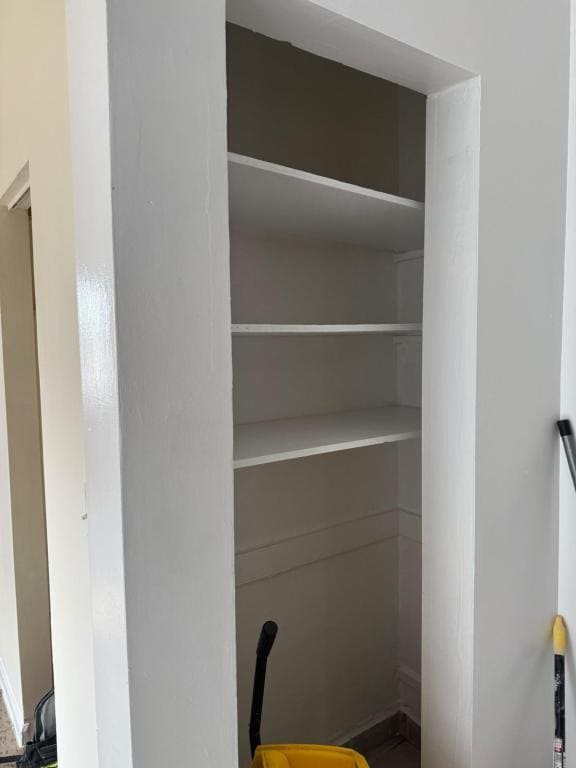 Building Photo - 25 Van Cortlandt Park Ave