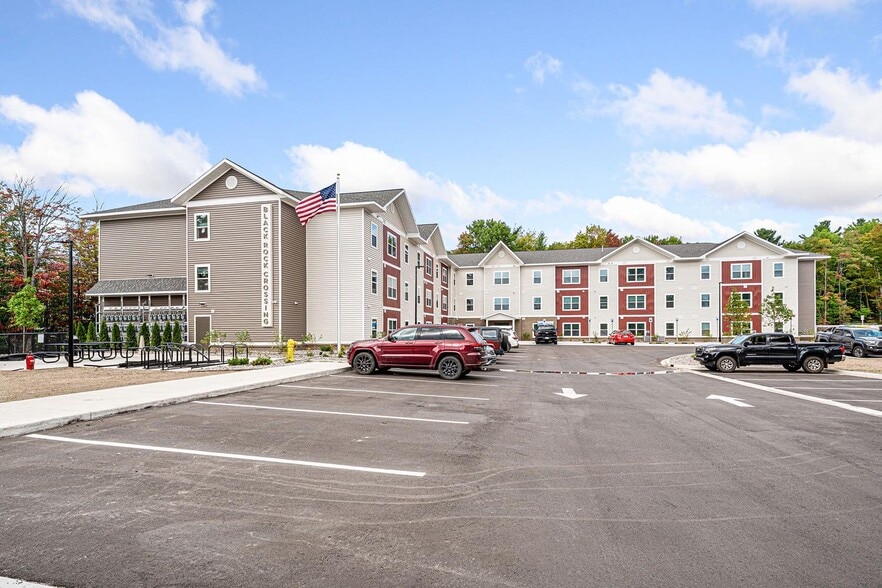 Building Photo - Black Rock Crossing